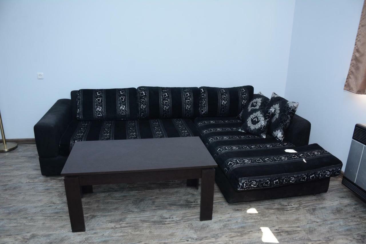 Holiday Home On Aygestan 11 Yerevan Exterior photo