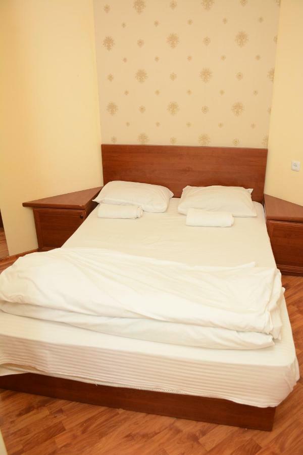 Holiday Home On Aygestan 11 Yerevan Exterior photo