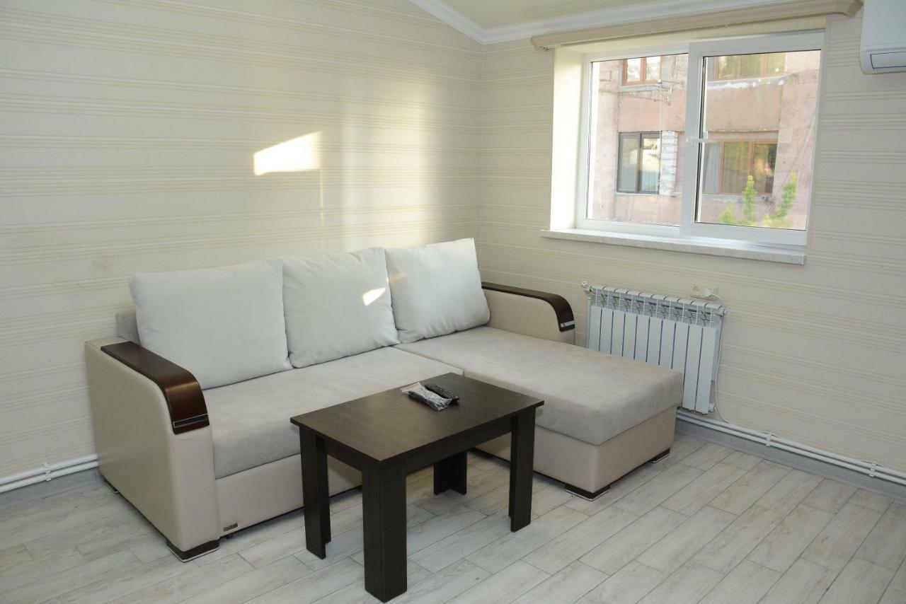 Holiday Home On Aygestan 11 Yerevan Exterior photo