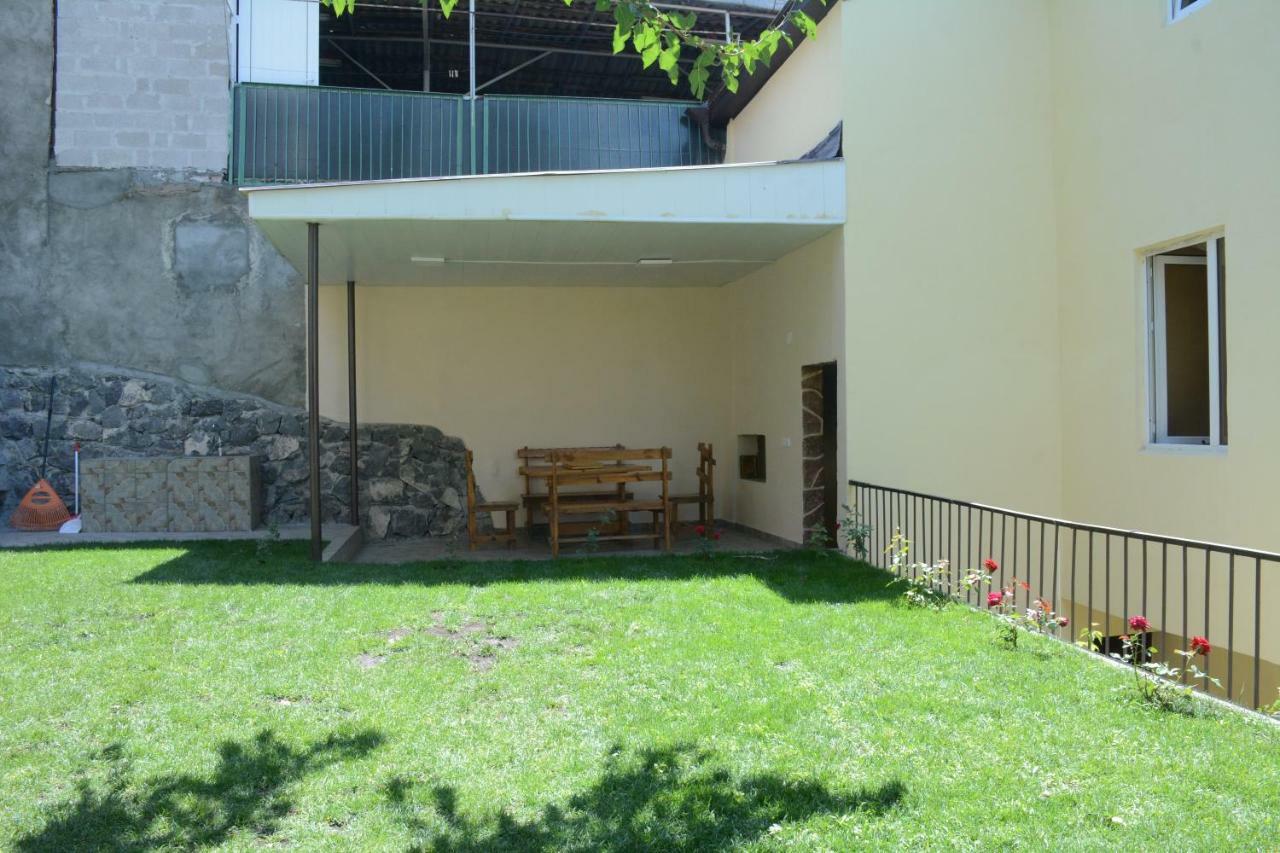 Holiday Home On Aygestan 11 Yerevan Exterior photo